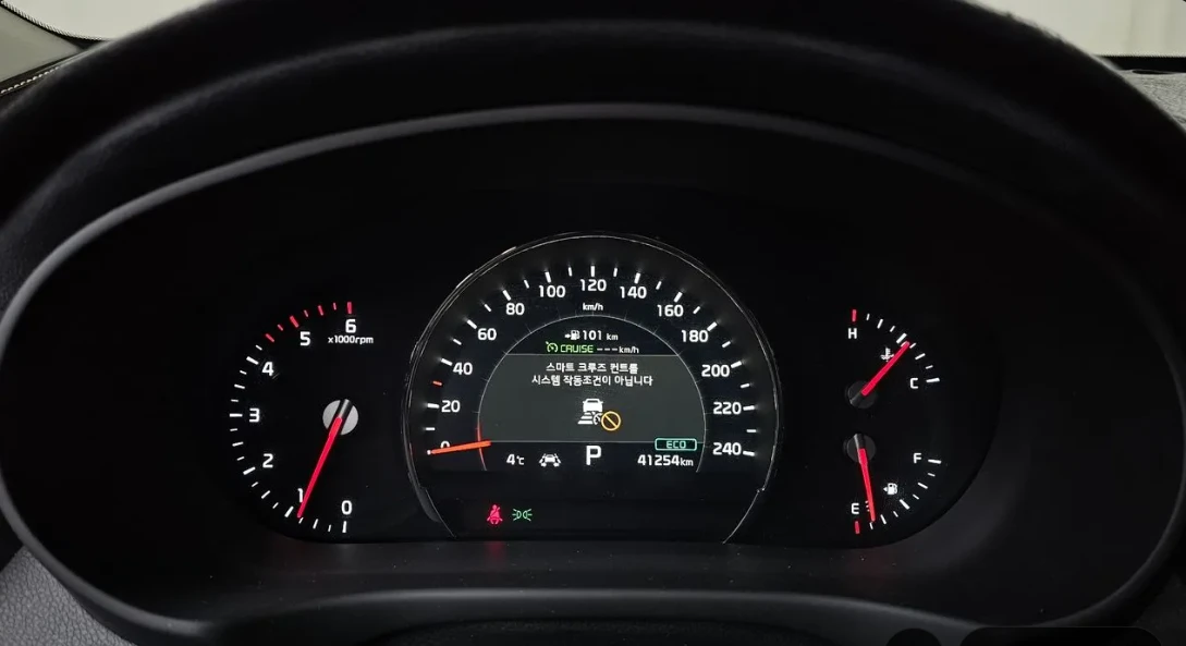 Kia Sorento 2.2 4WD Noblesse Special, снимка 8 - Автомобили и джипове - 54422722
