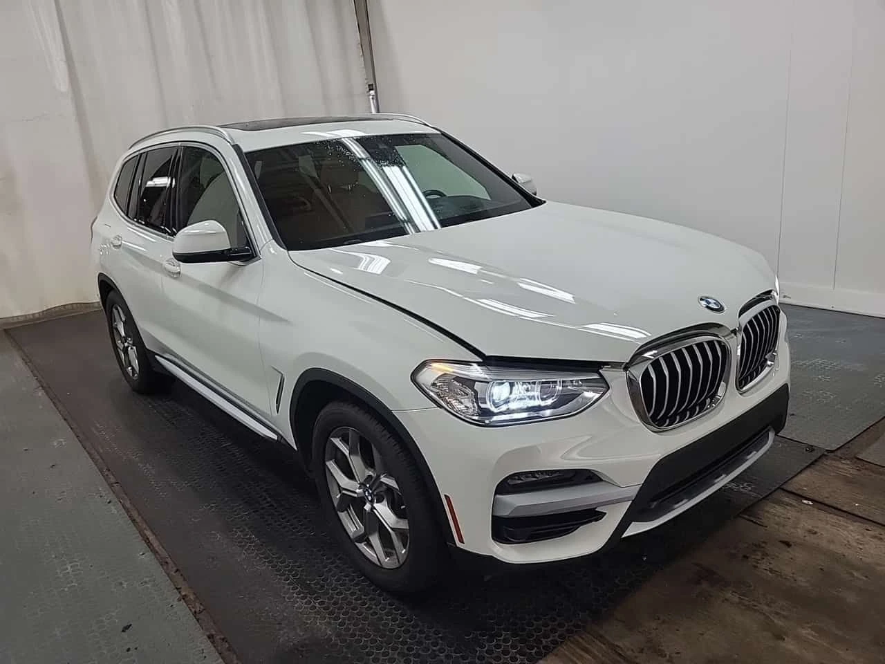 BMW X3 XDRIVE30I| DIGITAL| HUD| HARMAN/K| АМБИЕНТНО| ПАНО, снимка 2 - Автомобили и джипове - 54435749
