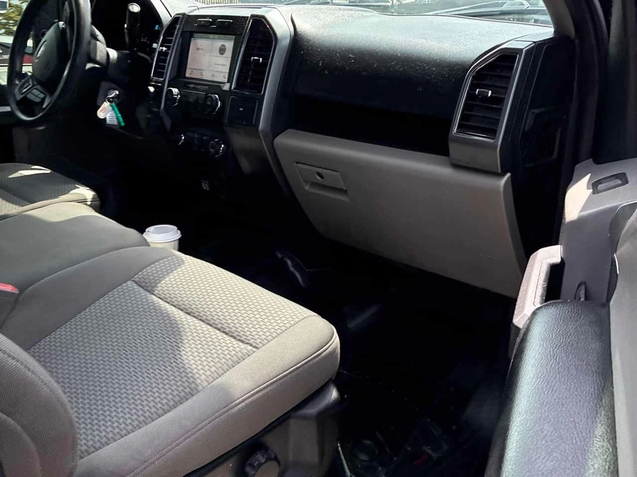 Ford F150 * 4WD SuperCrew 5.5' Box * CARFAX * АВТОКРЕДИТ, снимка 15 - Автомобили и джипове - 54628463