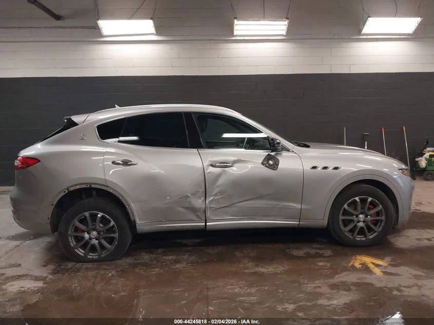 Maserati Levante 3l, снимка 13 - Автомобили и джипове - 54958779
