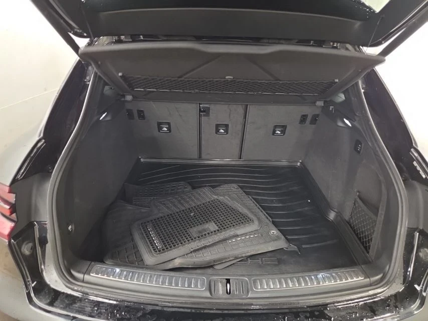 Porsche Macan GTS* Pano* Back cam* Bose* Обдухване* Подгрев* , снимка 13 - Автомобили и джипове - 55283467