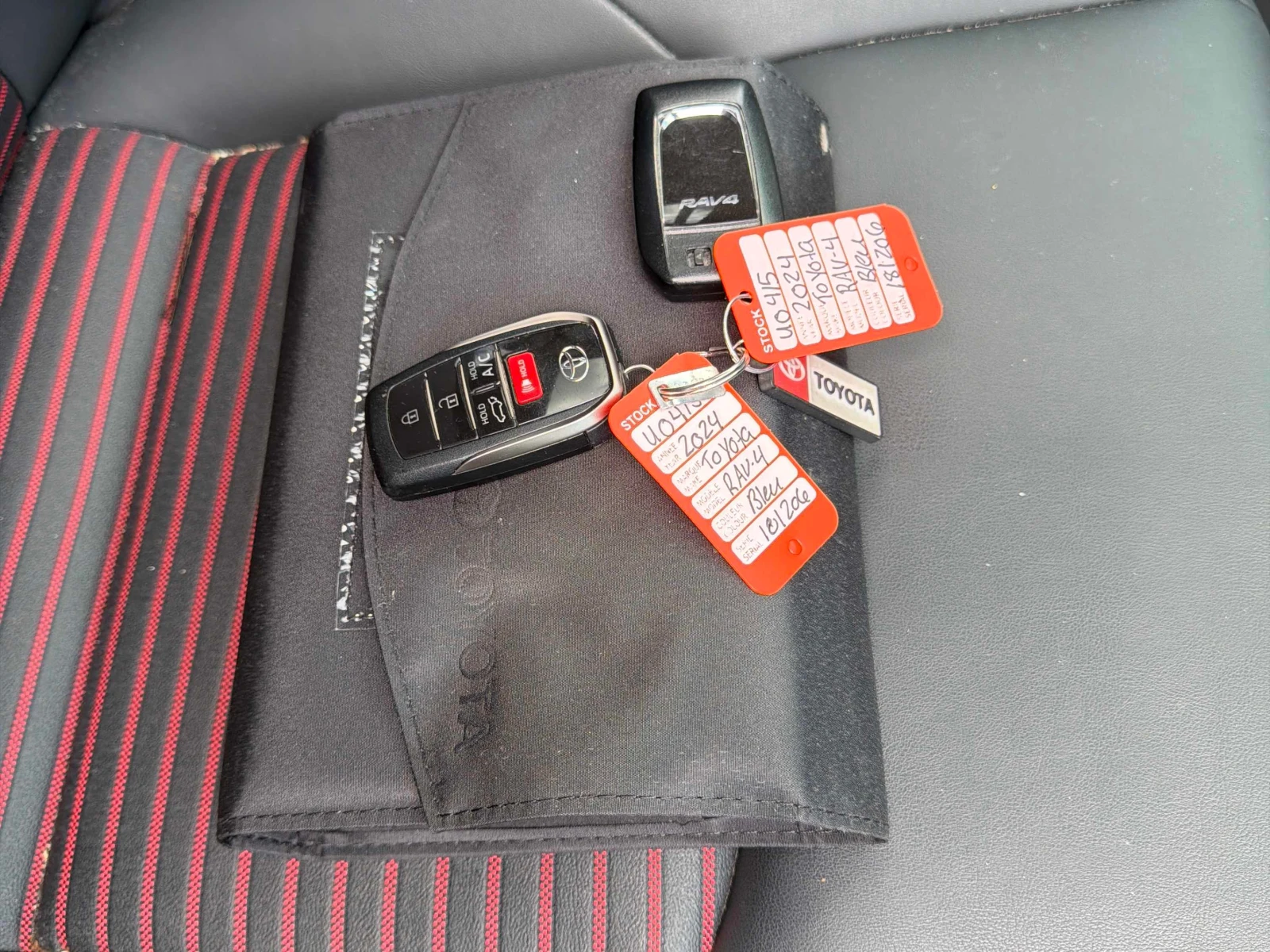 Toyota Rav4 2.5L 4cyl AWD | Mobile.bg � ����������� 10