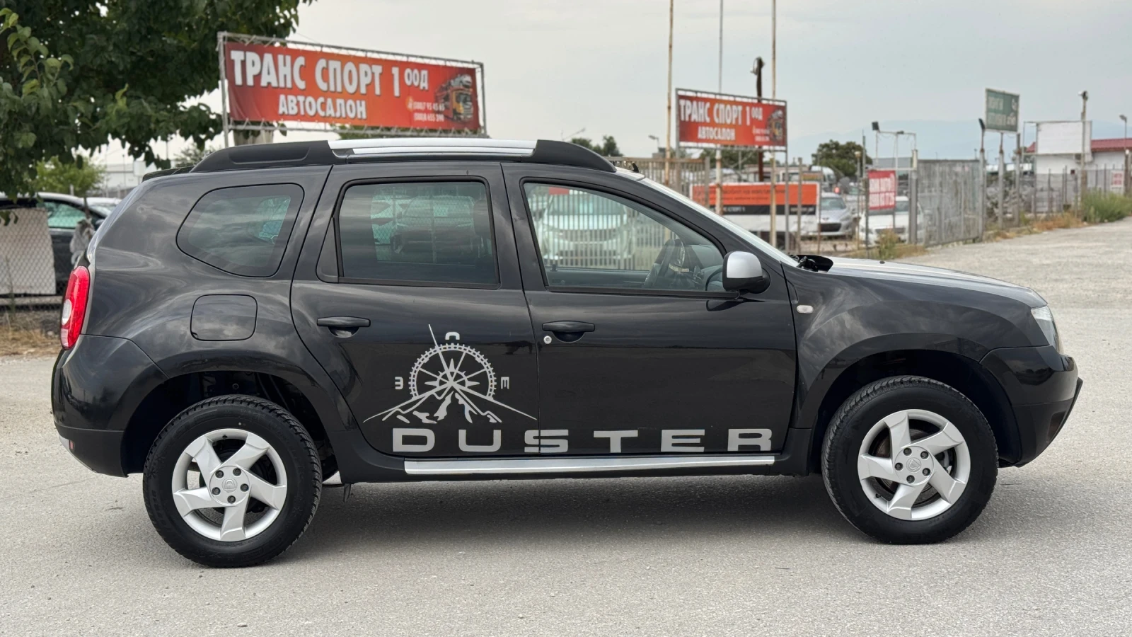 Dacia Duster * 1.6 105hp* 4х4* БЕНЗИН/ГАЗ* ВНОС ОТ ИТАЛИЯ* , снимка 7 - Автомобили и джипове - 56046640