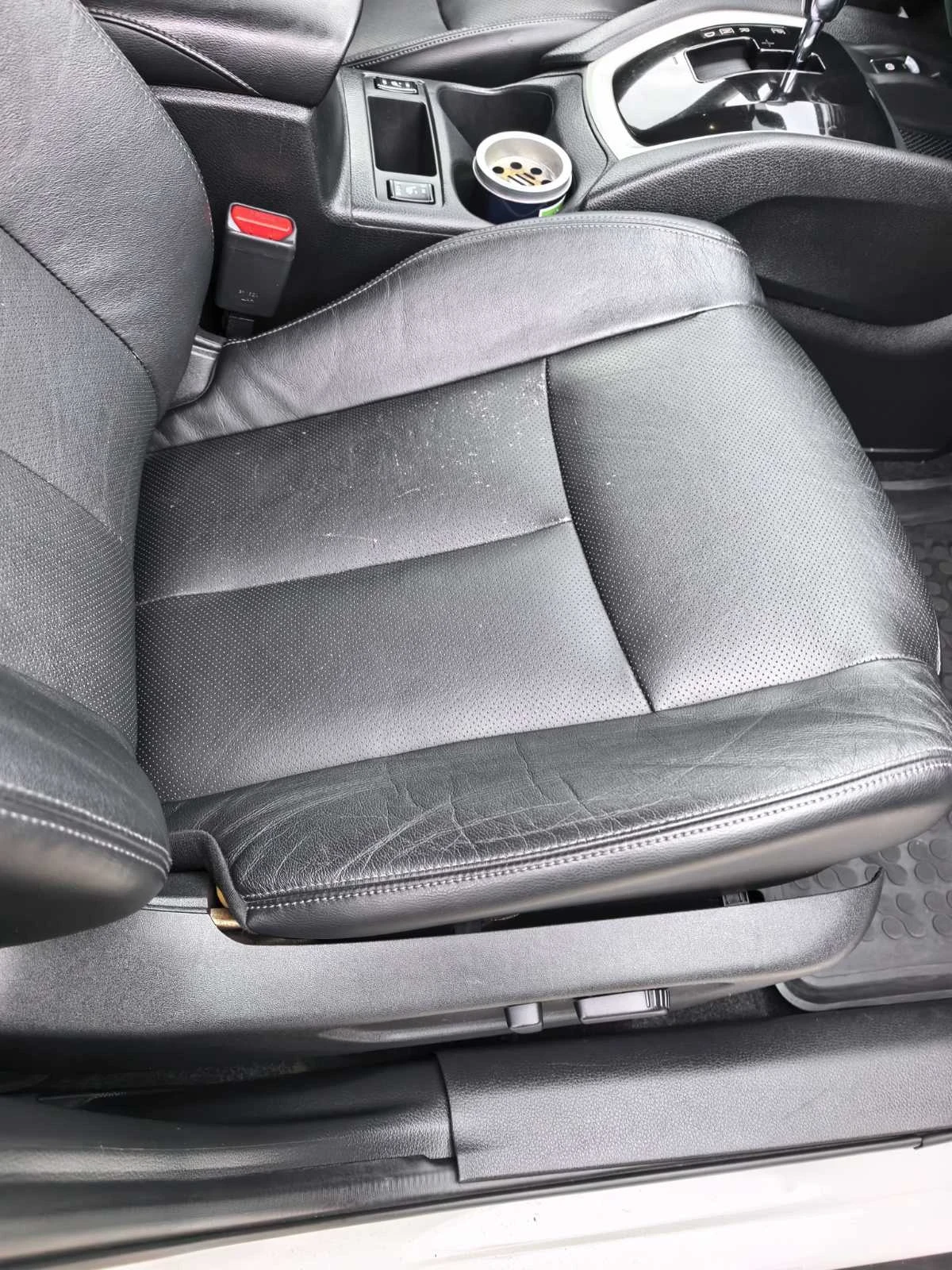 Nissan X-trail 1.6, снимка 11 - Автомобили и джипове - 56616140