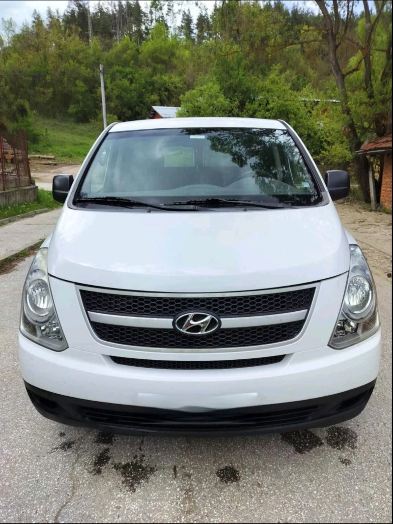 Hyundai H1 Товарен, снимка 3 - Бусове и автобуси - 47650242