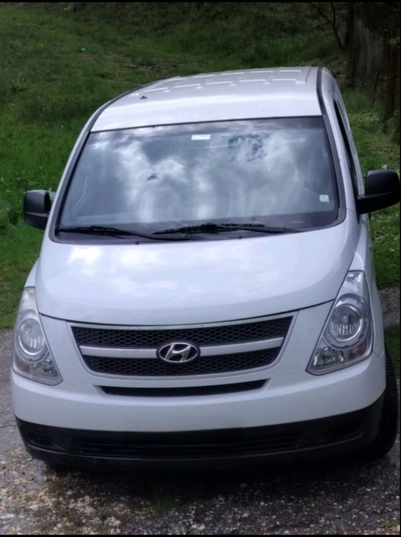 Hyundai H1 Товарен, снимка 12 - Бусове и автобуси - 47650242