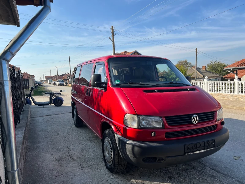 VW Caravelle 2.5 tdi, снимка 2 - Бусове и автобуси - 47815345