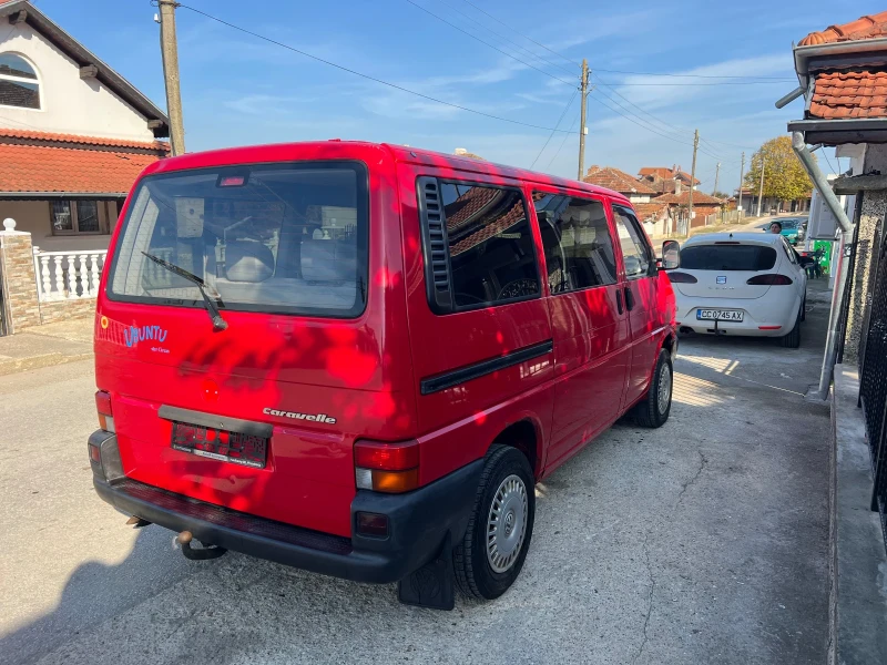 VW Caravelle 2.5 tdi, снимка 4 - Бусове и автобуси - 47815345