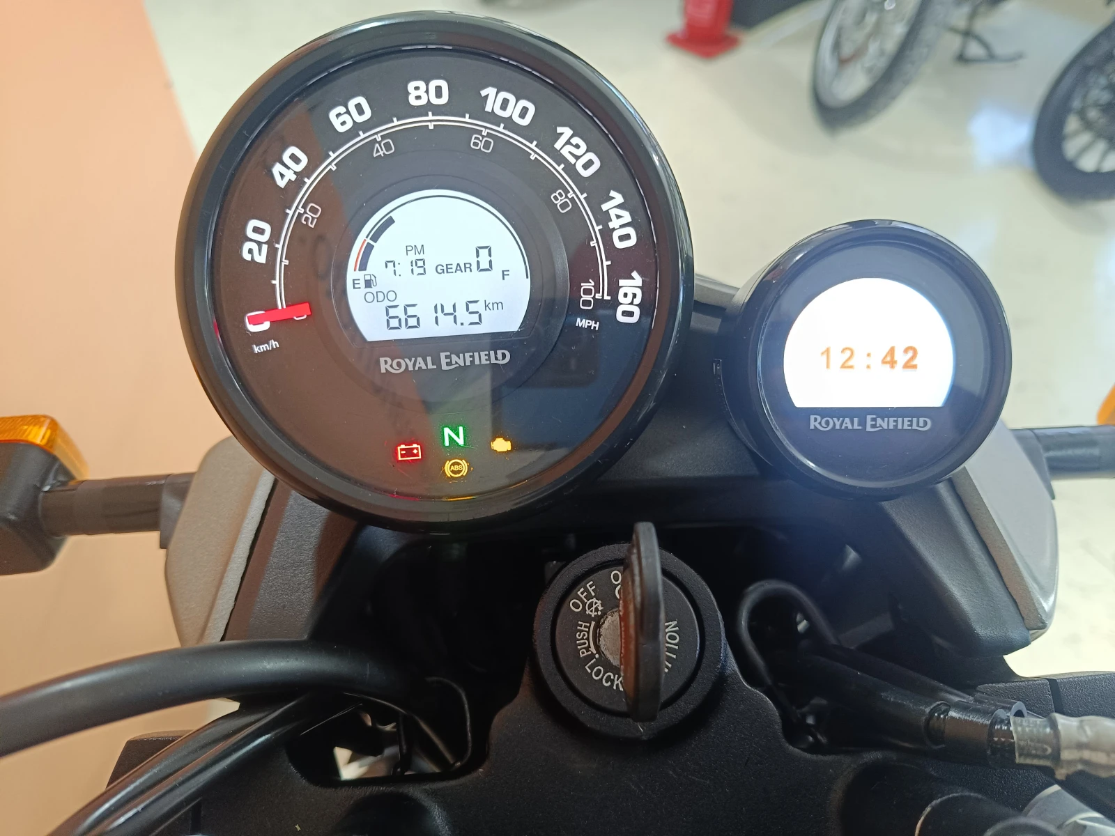 Royal Enfield Hymalayan SCRAM 411 - изображение 6