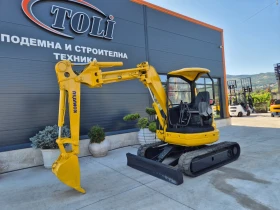 Багер Komatsu PC38UU-5 / ПЕРФЕКТНО СЪСТОЯНИЕ / КАТО НОВ !, снимка 1