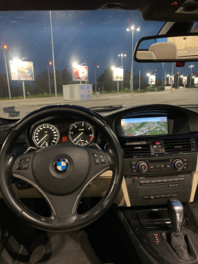 BMW 320 D (Keyless Go), снимка 12 - Автомобили и джипове - 41671856