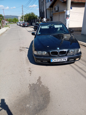 BMW 530, снимка 1 - Автомобили и джипове - 45266241