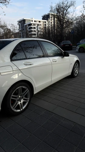 Mercedes-Benz C 200 2.2 , снимка 4