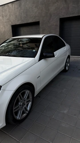 Mercedes-Benz C 200 2.2 , снимка 3