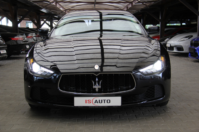 Maserati Ghibli 3.0 V6 Diesel/NAVI/BI-XENON/, снимка 1 - Автомобили и джипове - 46175470
