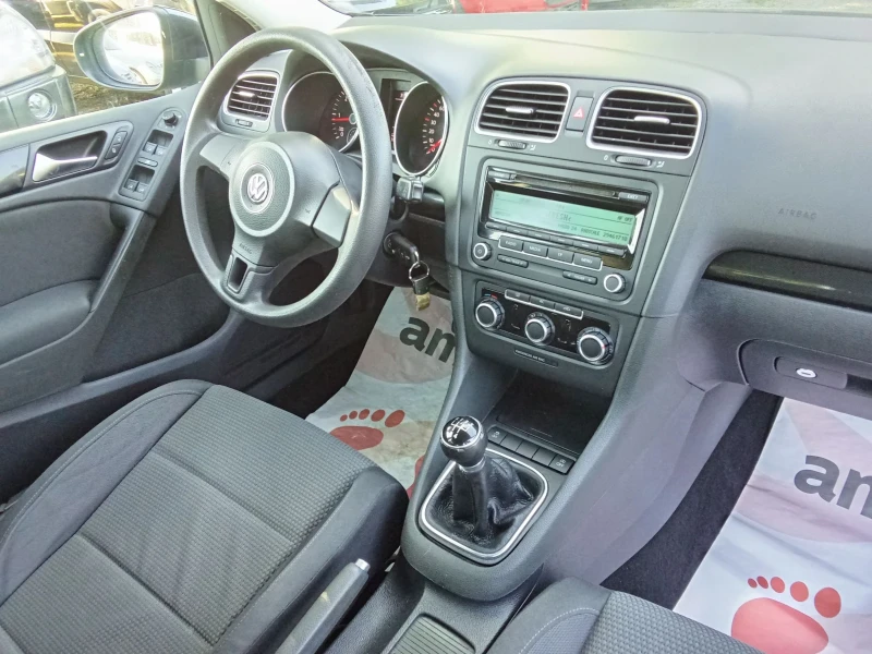 VW Golf 1.6TDI- BLUEMOTION, снимка 12 - Автомобили и джипове - 46782151
