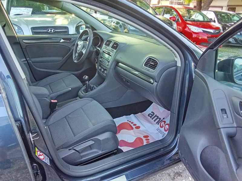 VW Golf 1.6TDI- BLUEMOTION, снимка 15 - Автомобили и джипове - 46782151