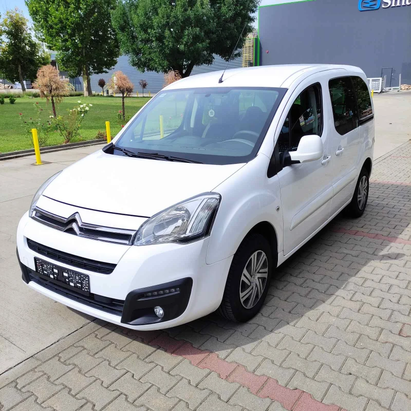 Citroen Berlingo 1.6, снимка 8 - Автомобили и джипове - 46820781