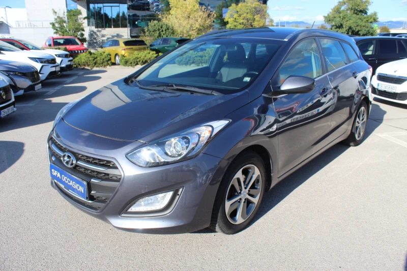 Hyundai I30 1.6 / 110 CRDI N1 // 1703R103, снимка 1 - Автомобили и джипове - 47634025