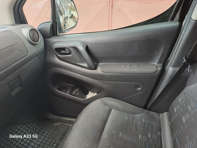 Citroen Berlingo Товарна, снимка 10 - Автомобили и джипове - 48079099