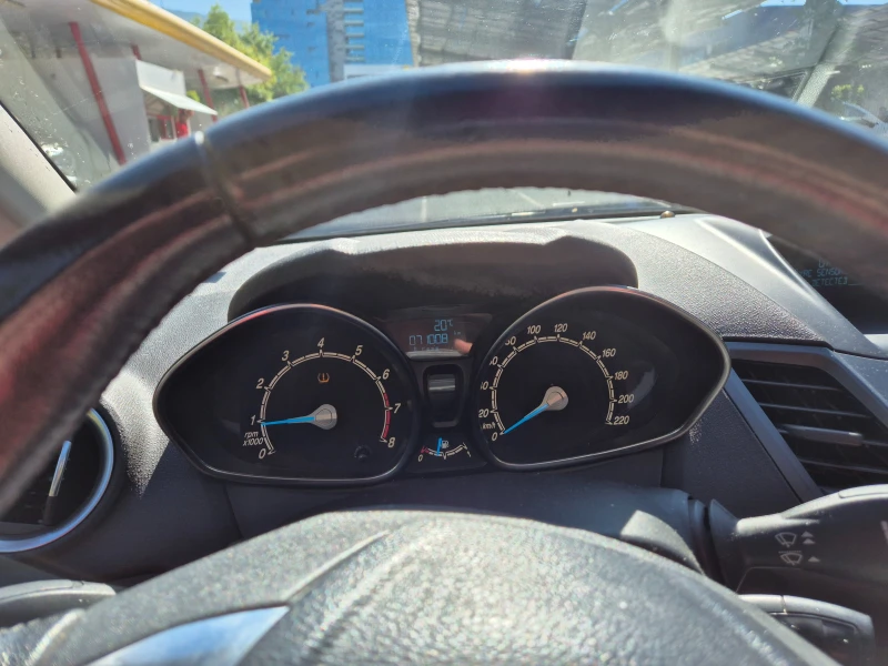 Ford Fiesta Trend 5dr, снимка 3 - Автомобили и джипове - 52815345
