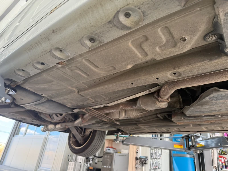 BMW 320 cd, снимка 14 - Автомобили и джипове - 52440019