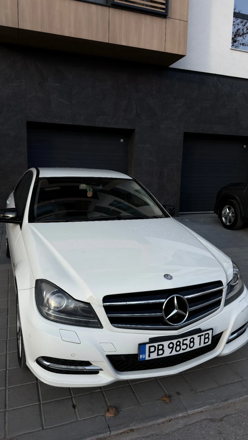 Mercedes-Benz C 200 2.2 