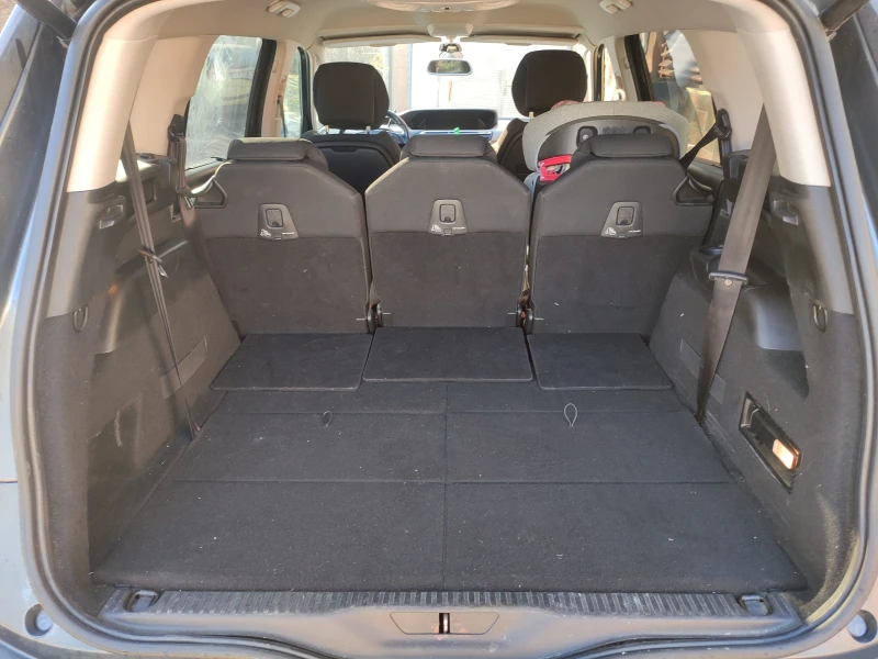 Citroen Grand C4 Picasso 2.0 HDI, снимка 15 - Автомобили и джипове - 52947463