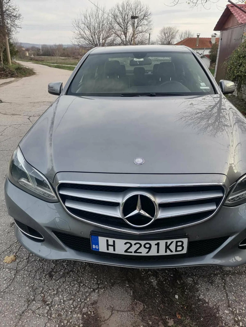 Mercedes-Benz E 200, снимка 2 - Автомобили и джипове - 53120538