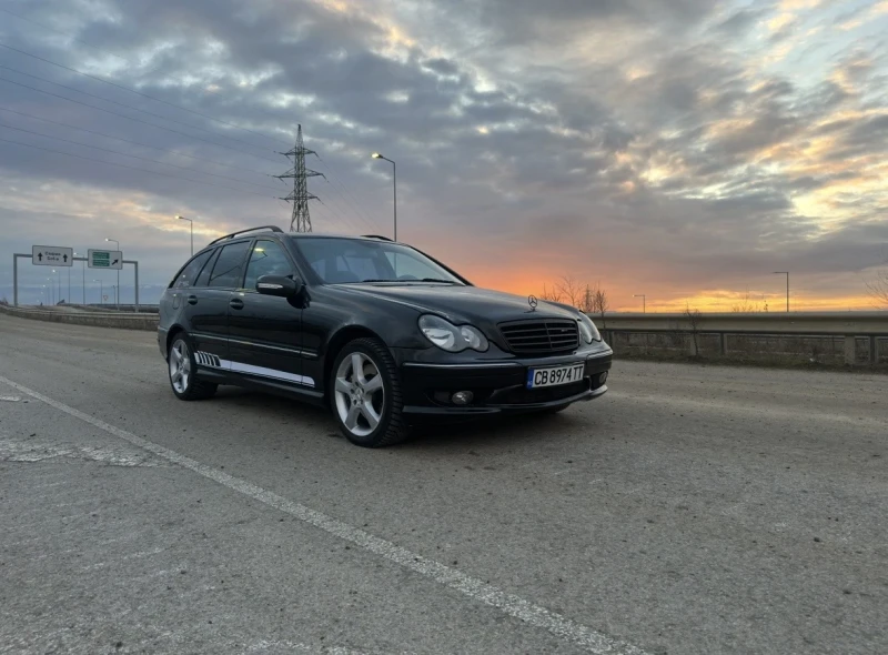 Mercedes-Benz C 320 7G tronik, AMG Packet, снимка 6 - Автомобили и джипове - 53136405