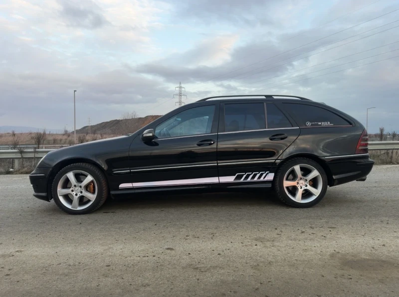 Mercedes-Benz C 320 7G tronik, AMG Packet, снимка 2 - Автомобили и джипове - 53136405