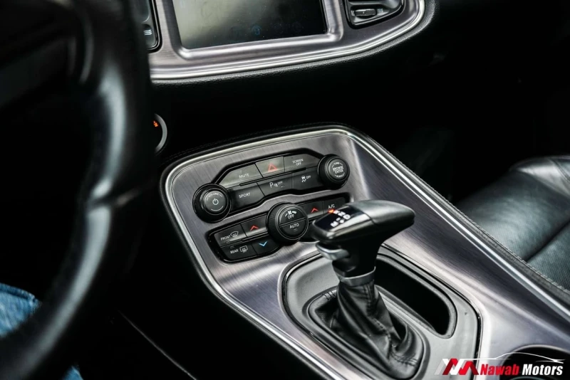 Dodge Challenger * SXT * CARFAX * ЦЕНА ДО БГ, снимка 11 - Автомобили и джипове - 53166594