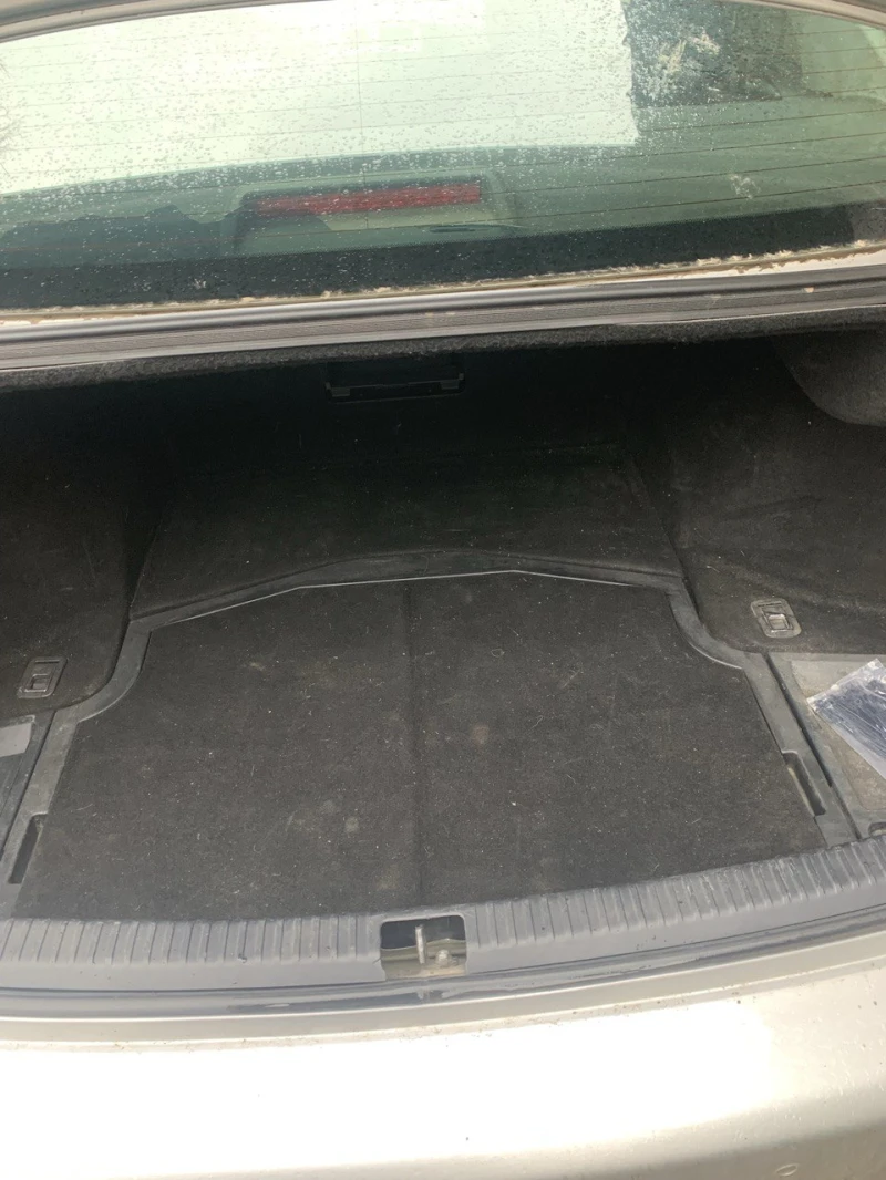 Lexus IS 220d, снимка 10 - Автомобили и джипове - 53419910