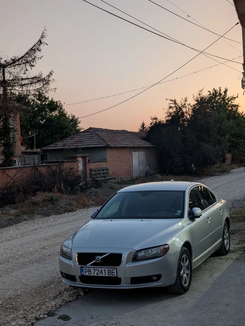 Volvo S80