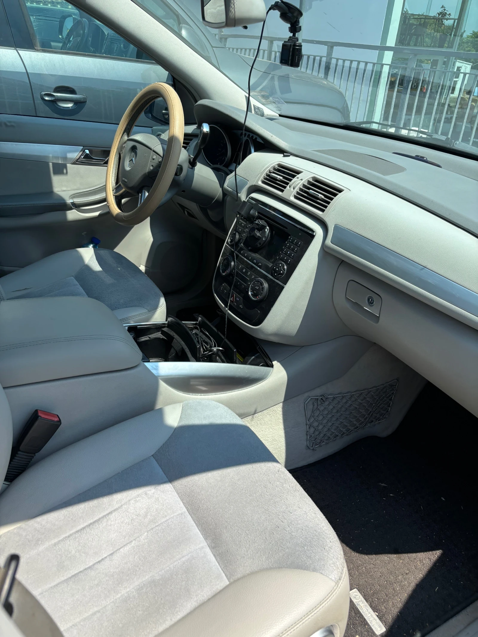 Mercedes-Benz 320 R 320 CDI - изображение 4