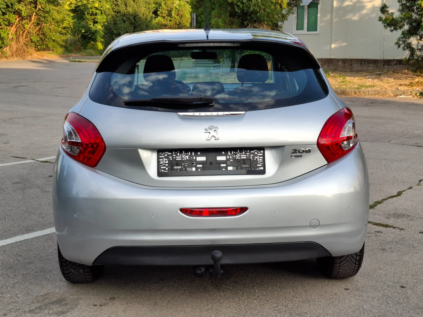 Peugeot 208 1.4HDI * АВТОМАТИК * КЛИМАТИК * EURO 5 * ЛИЗИНГ *  - изображение 6
