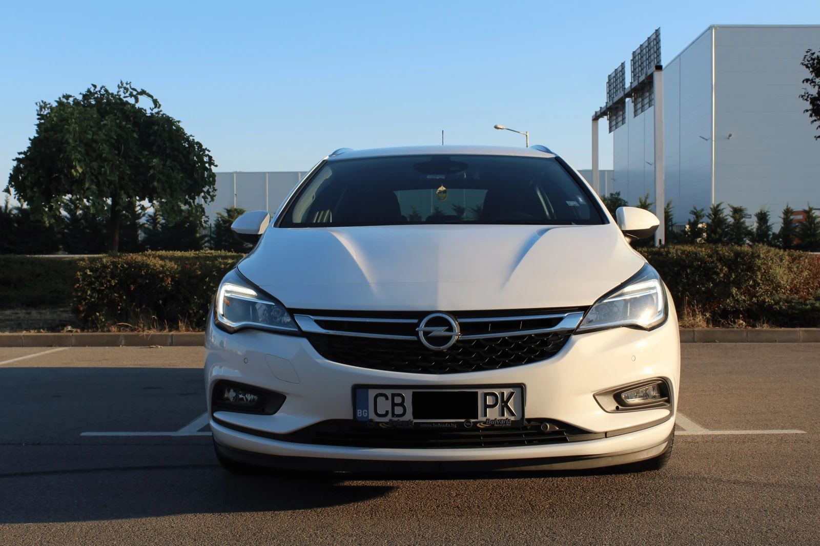 Opel Astra OPEL ASTRA K Sports Tourer 1.4 Turbo euro 6 D - изображение 2