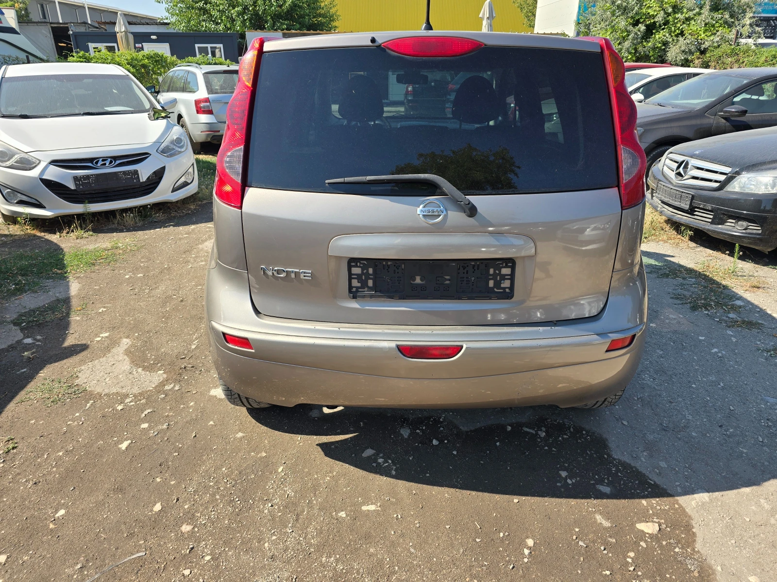 Nissan Note 1.4i ПЕРФЕКТЕН - изображение 5