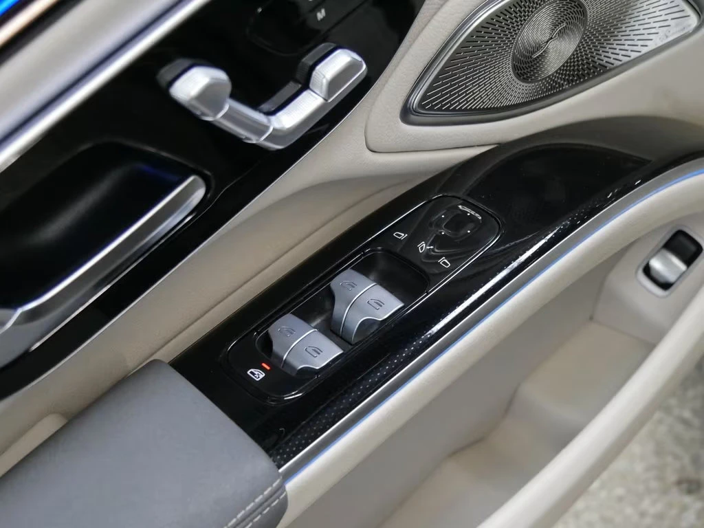 Mercedes-Benz EQS 500/4MATIC/449HP/AMG/PANO/NIGHT/360/HUD/MEMO/338g - изображение 7