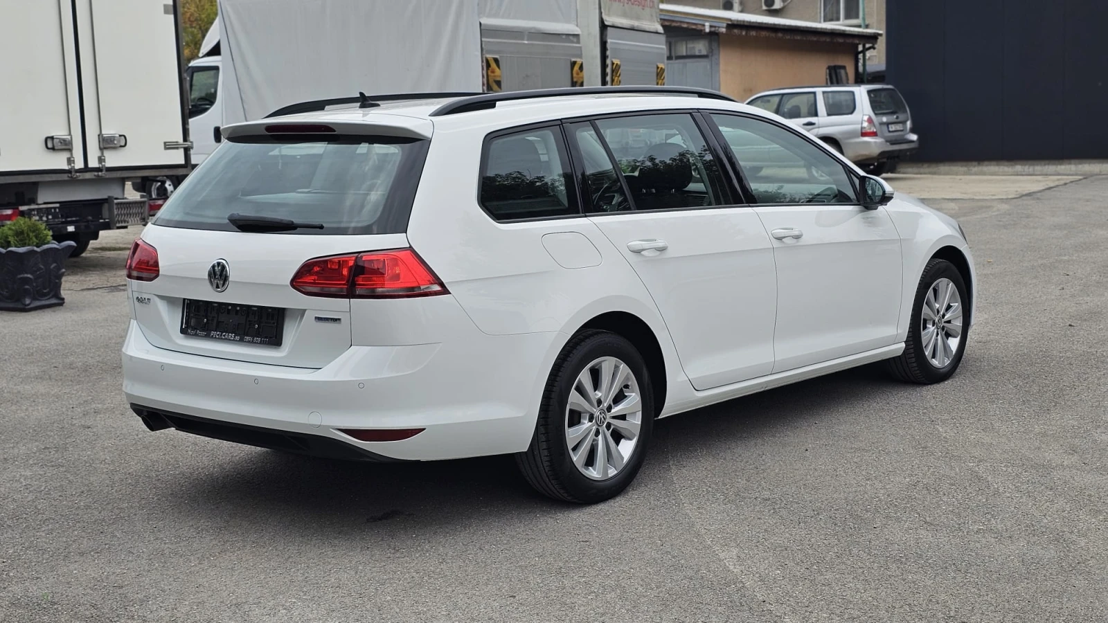 VW Golf 1.6TDi 7DSG IT-НАВИ-ТОП СЪСТ.-ИСТОРИЯ-ЛИЗИНГ - изображение 6
