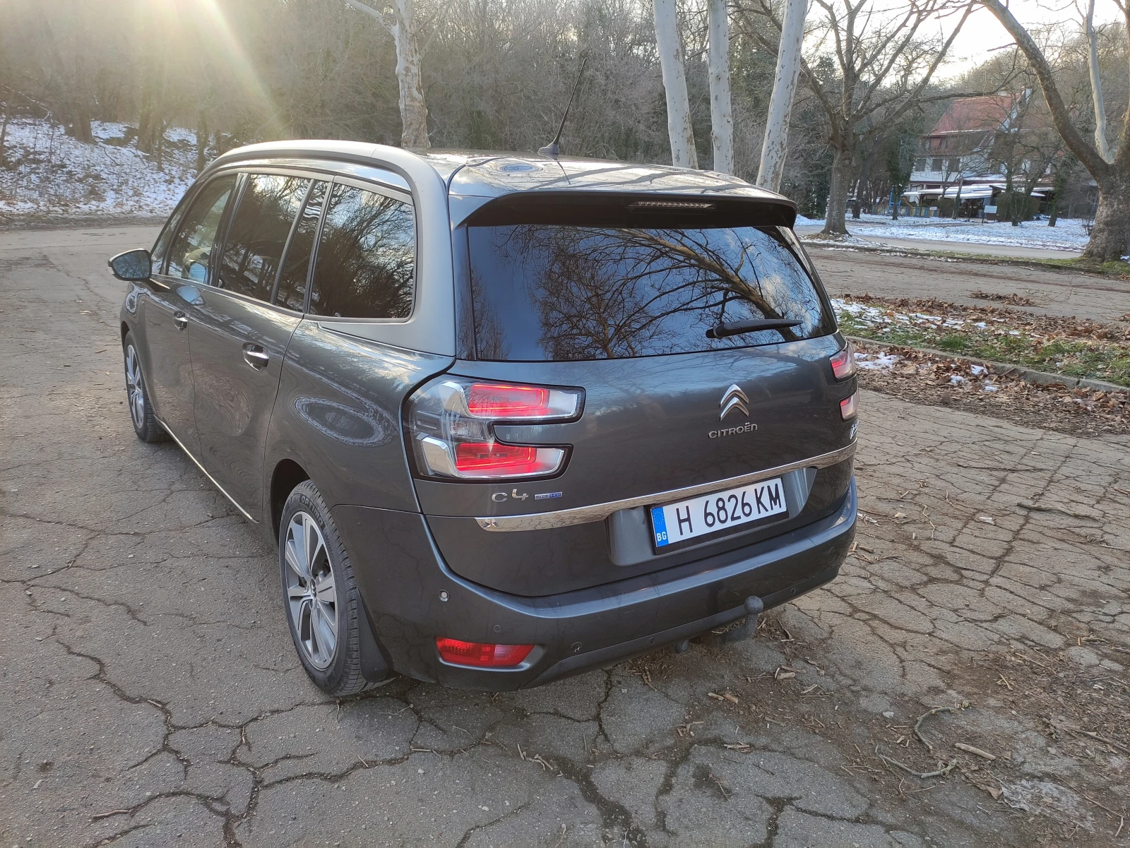 Citroen Grand C4 Picasso 2.0 HDI - изображение 2