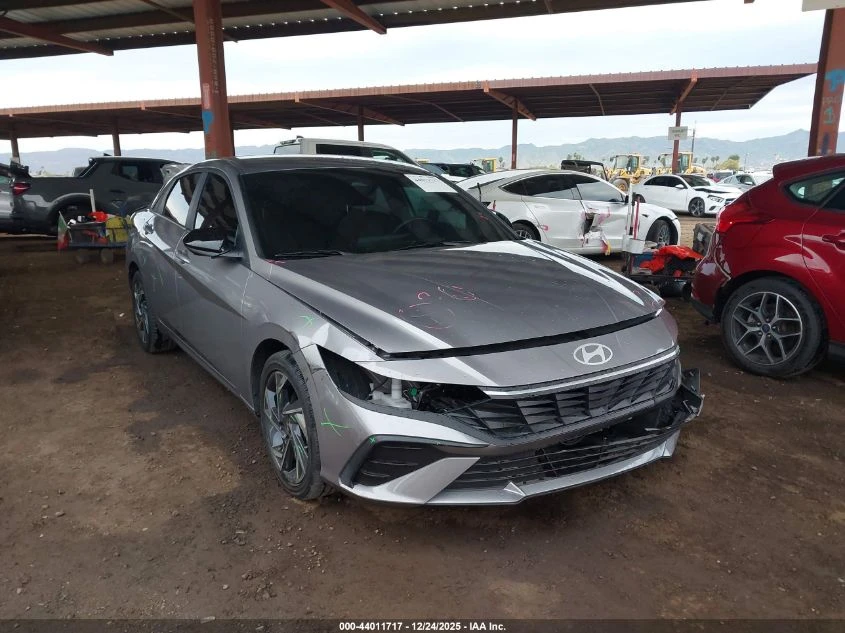 Hyundai Accent 1.6L I-4 DI, DOHC, VVT, 104HP Front Wheel Drive | Mobile.bg � ����������� 12