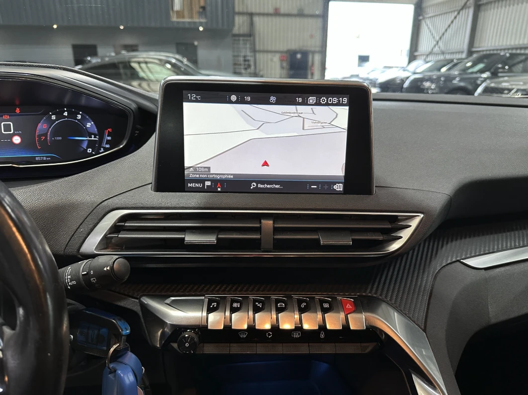 Peugeot 3008 1.2i Active | Mobile.bg � ����������� 12