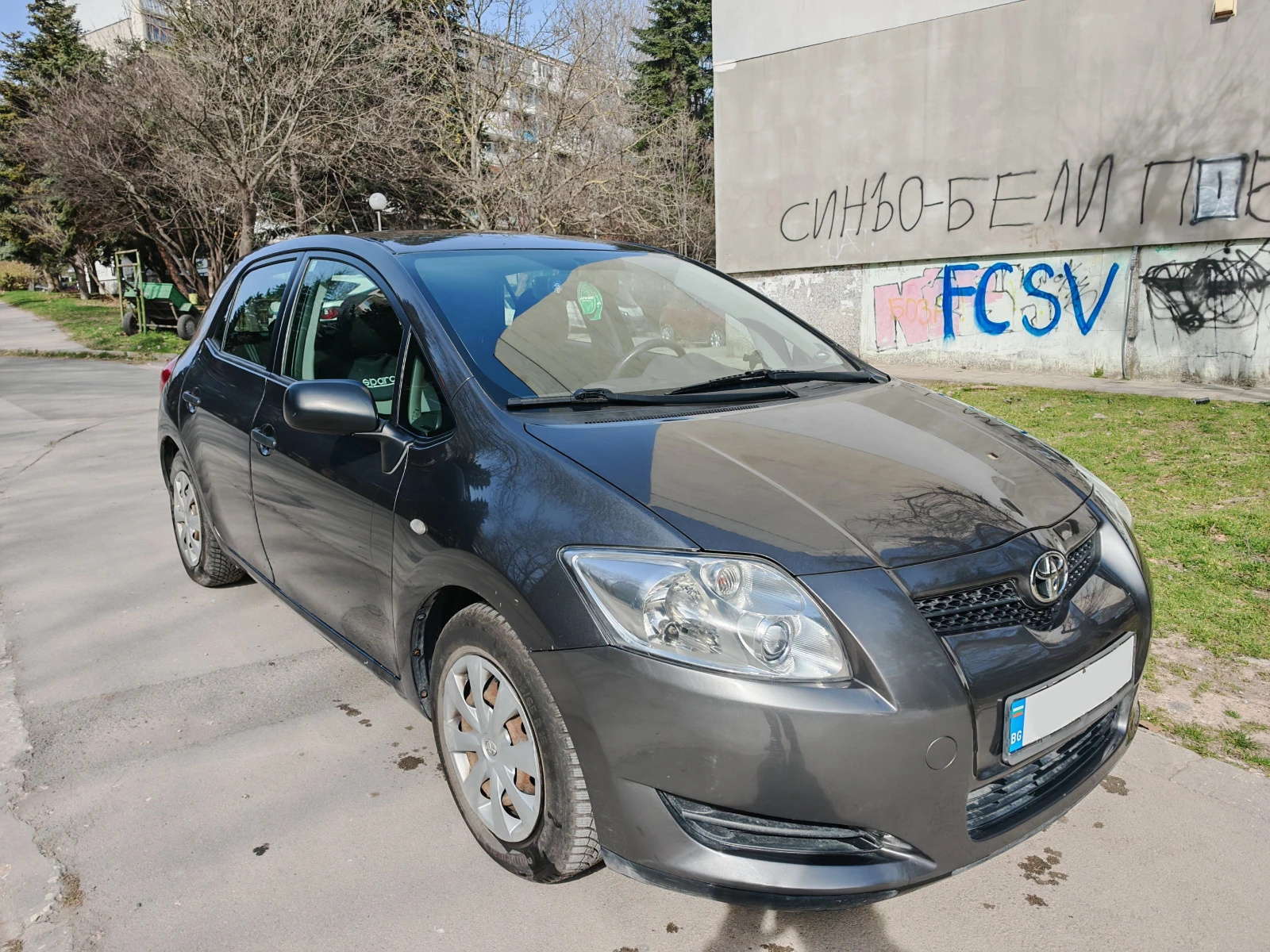 Toyota Auris, снимка 5 - Автомобили и джипове - 53888647