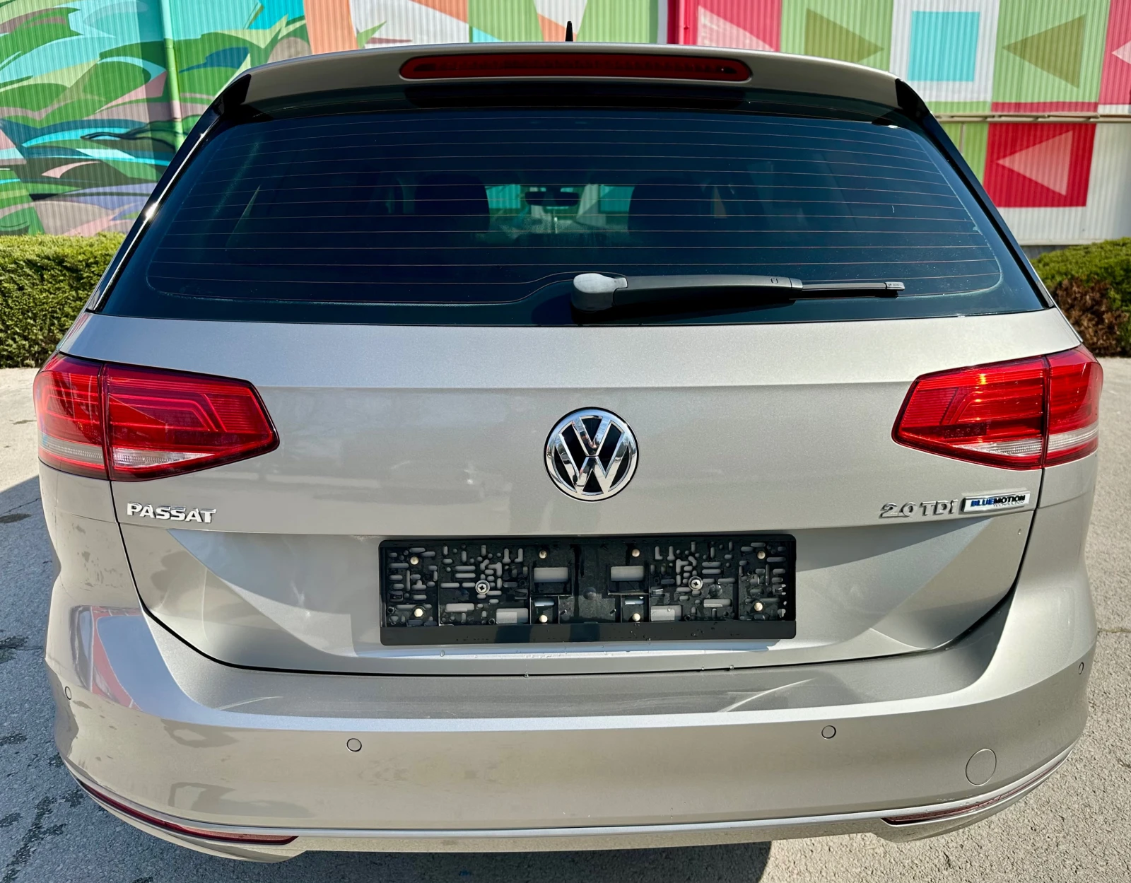 VW Passat 2.0 TDI * DISTRONIC* , снимка 7 - Автомобили и джипове - 54225164