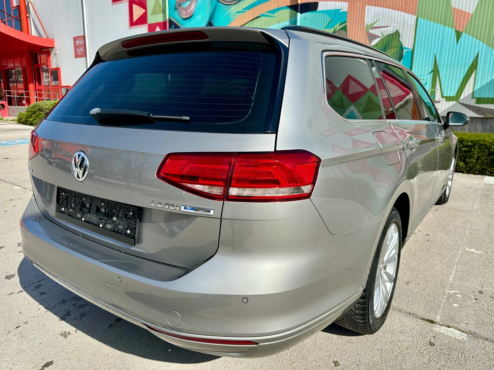 VW Passat 2.0 TDI * DISTRONIC* , снимка 5 - Автомобили и джипове - 54225164