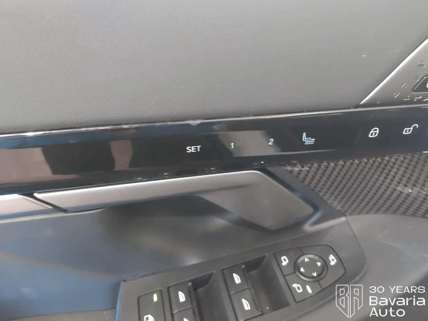 BMW 520 i Steptronic, снимка 12 - Автомобили и джипове - 54428186