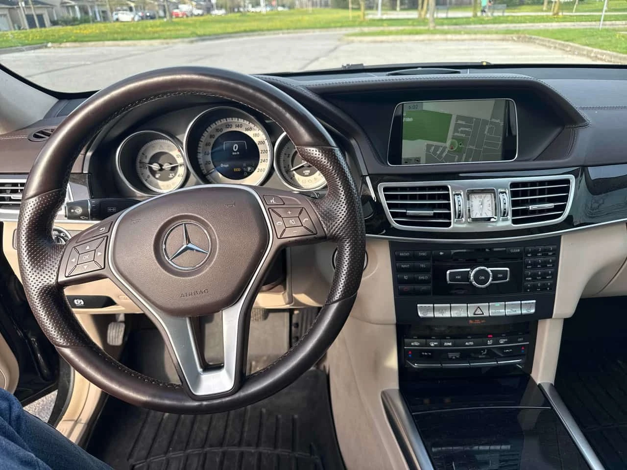 Mercedes-Benz E 350 * АВТОКРЕДИТ * ОТ ПРЕДСТАВИТЕЛСТВО , снимка 9 - Автомобили и джипове - 54650732