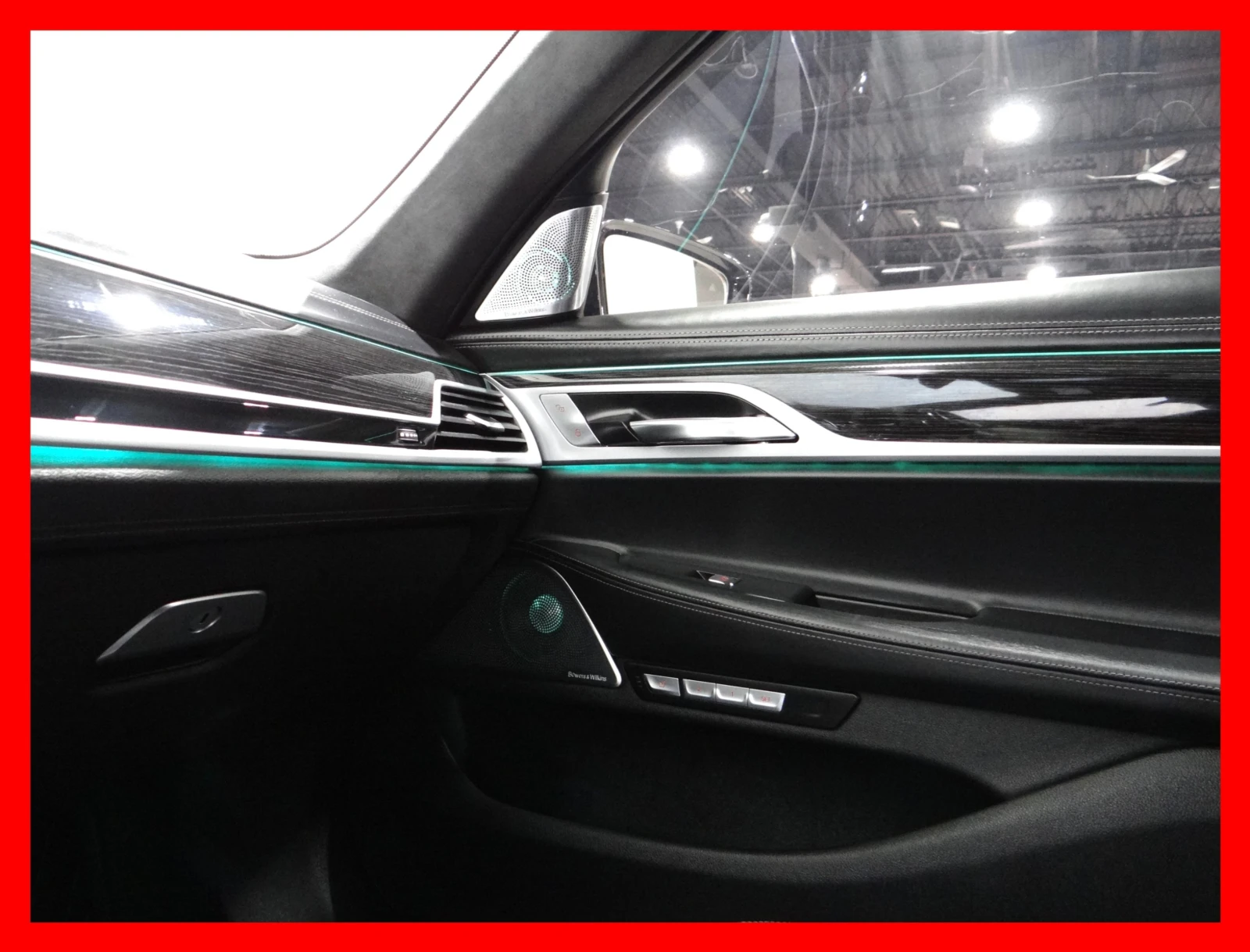 BMW 750 i xDrive / B&W / HUD / SWAROWSKI / ALPINA SPEEDO, снимка 15 - Автомобили и джипове - 54680961