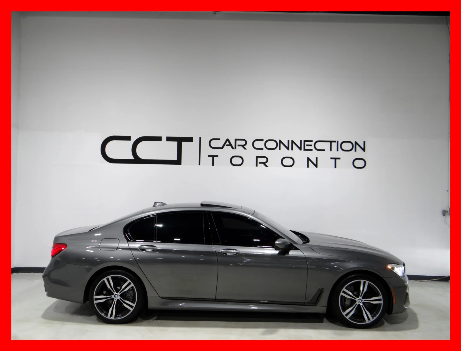 BMW 750 i xDrive / B&W / HUD / SWAROWSKI / ALPINA SPEEDO, снимка 5 - Автомобили и джипове - 54680961